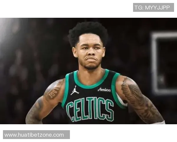 马祖拉称安芬尼西蒙斯在球队调整期中付出最多牺牲与努力